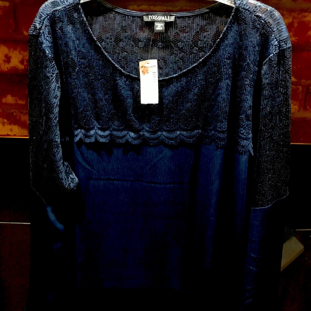 Navy lacy & polyester pullover blouse